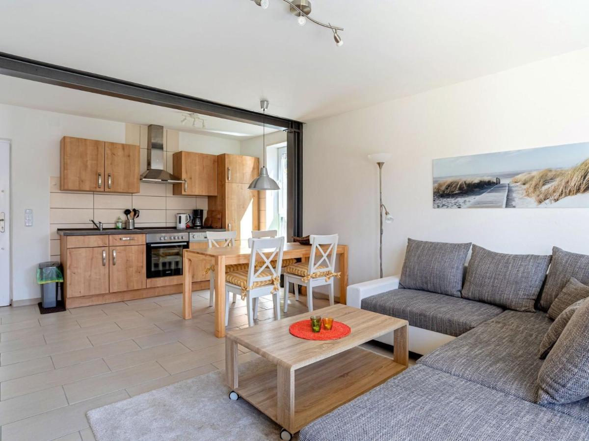Flat In Eutin On The Kleiner Eutiner See Lake المظهر الخارجي الصورة