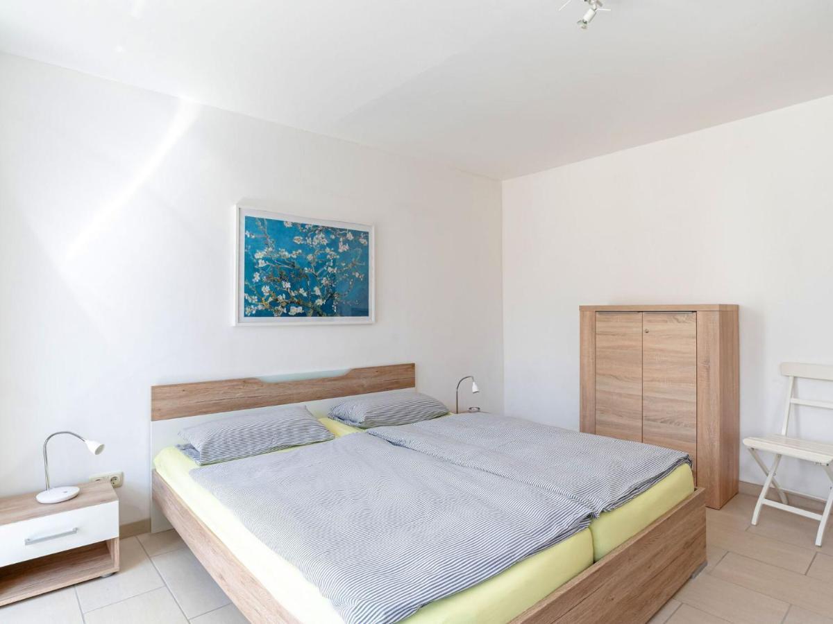 Flat In Eutin On The Kleiner Eutiner See Lake المظهر الخارجي الصورة