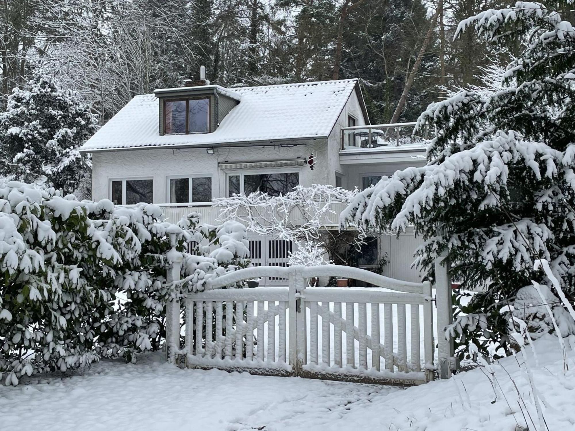 Flat In Eutin On The Kleiner Eutiner See Lake المظهر الخارجي الصورة