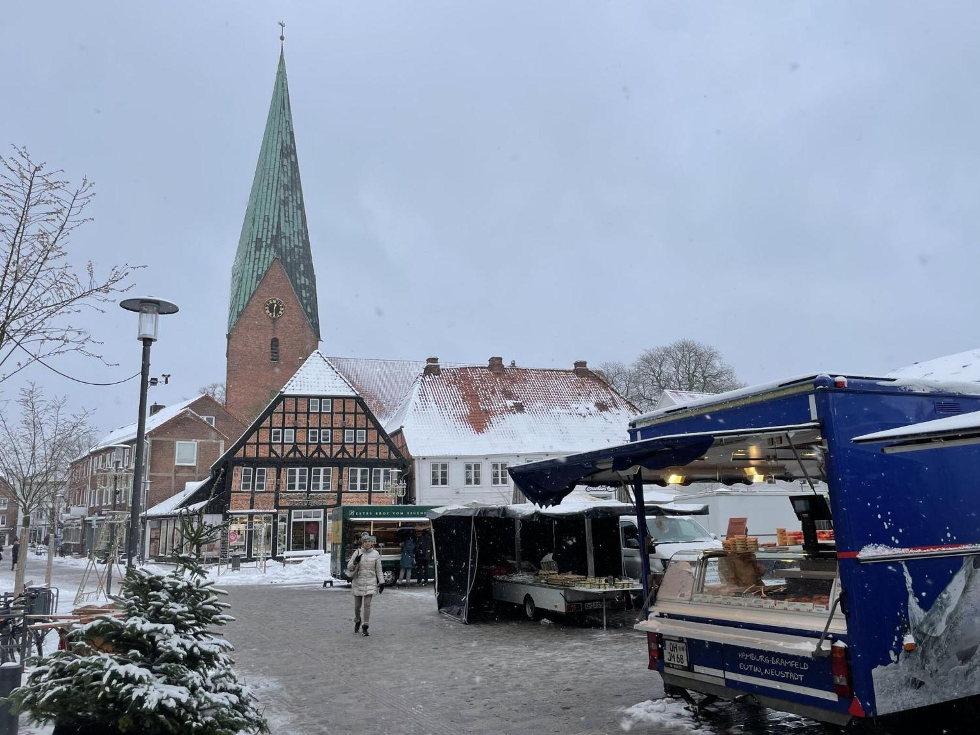 Flat In Eutin On The Kleiner Eutiner See Lake المظهر الخارجي الصورة